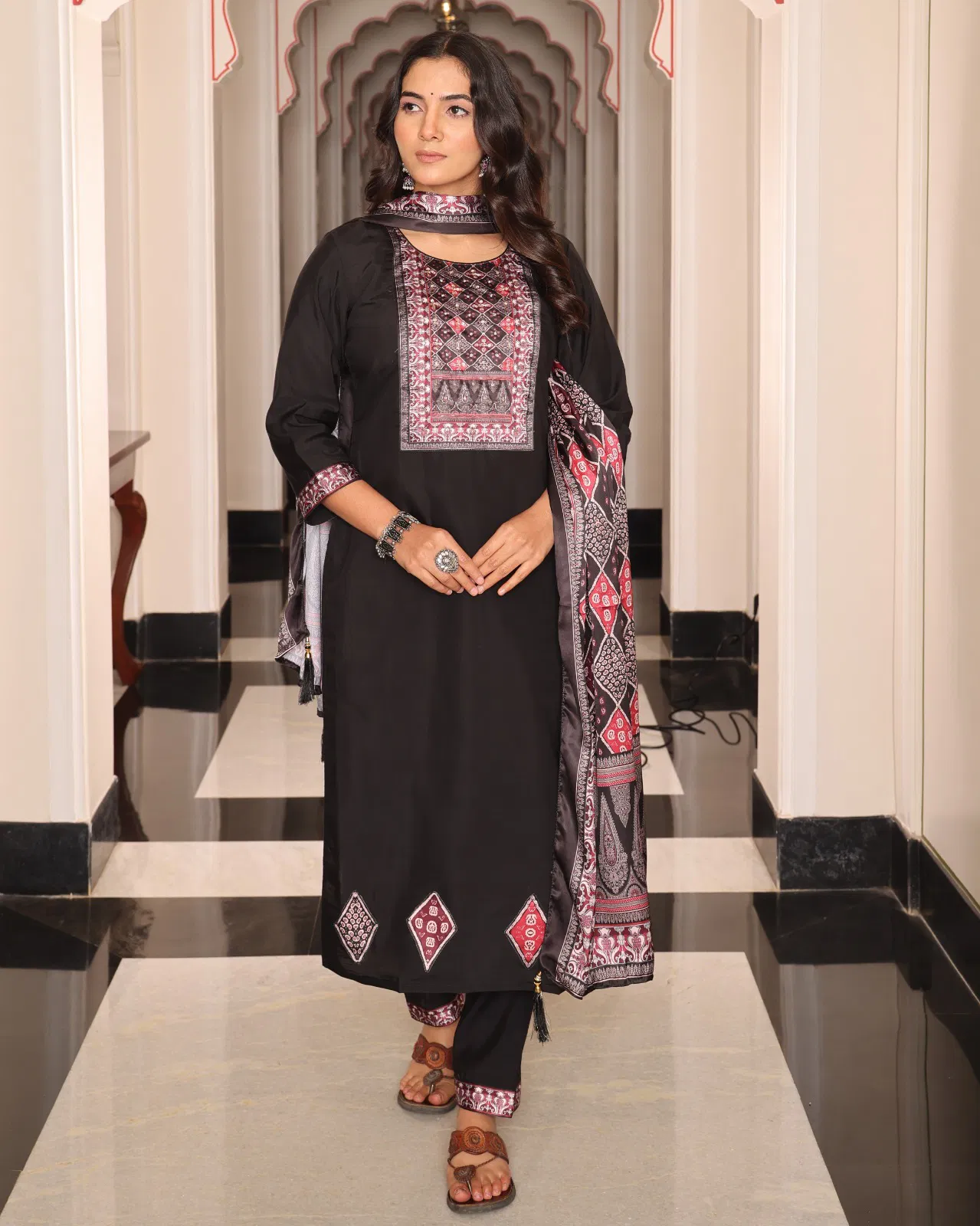Saira By Nsf Viscos Kurta & Pant Dupatta Set Exporters In India
